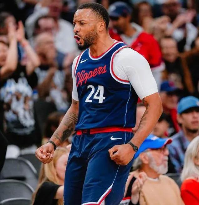 NG体育- 哈登在快船比赛中惊险取胜,回归赛场引发热议的是谁 